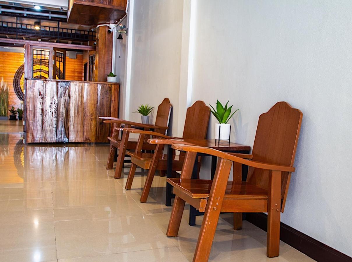 Momento House Hostel Phra Nakhon Si Ayutthaya Exterior photo