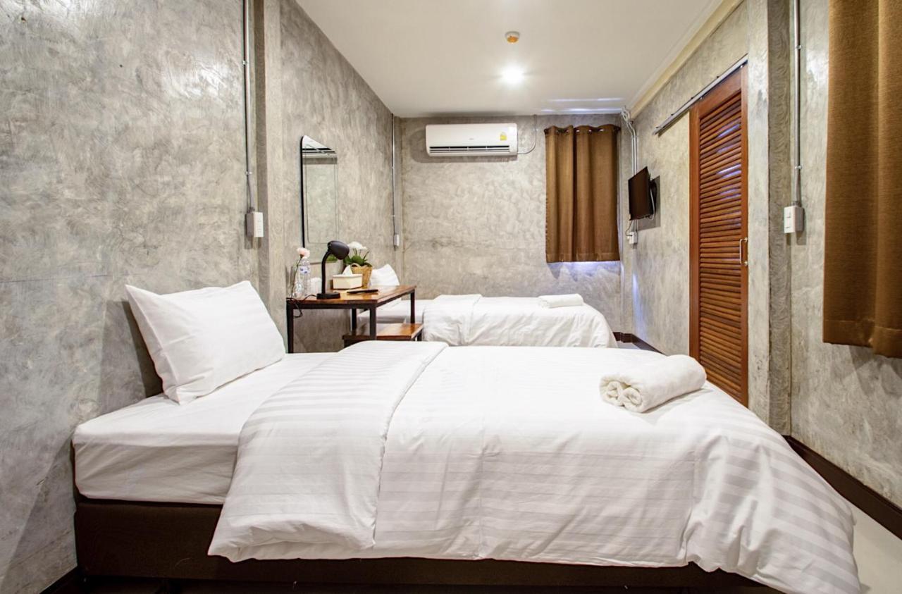 Momento House Hostel Phra Nakhon Si Ayutthaya Exterior photo
