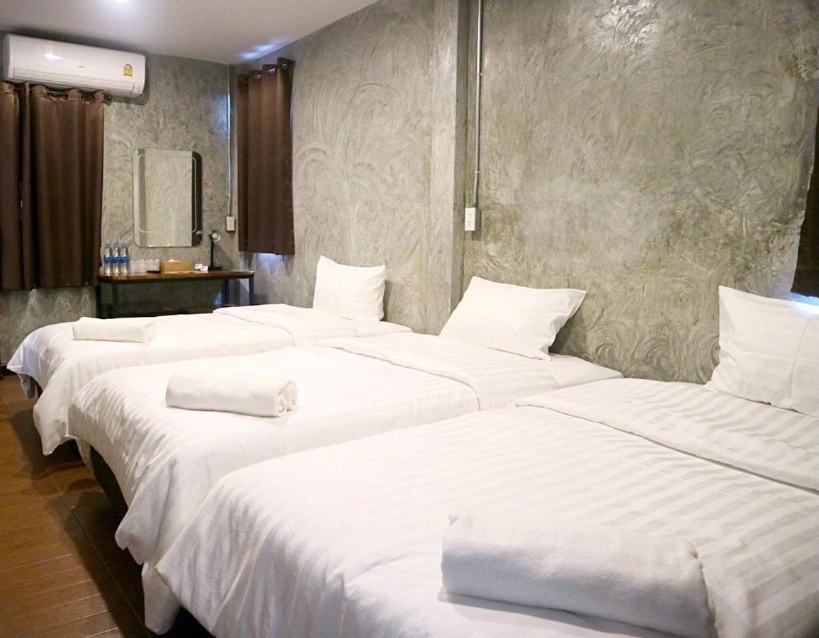 Momento House Hostel Phra Nakhon Si Ayutthaya Exterior photo