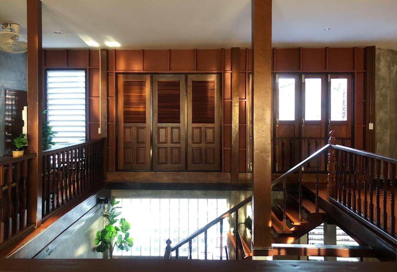 Momento House Hostel Phra Nakhon Si Ayutthaya Exterior photo